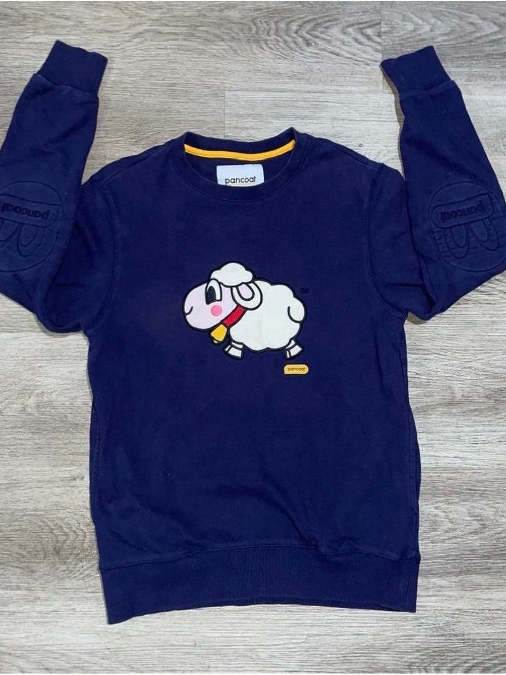 Vintage 2000s Pancoat
Equipment Sheep Patch
Logo Crewneck JP